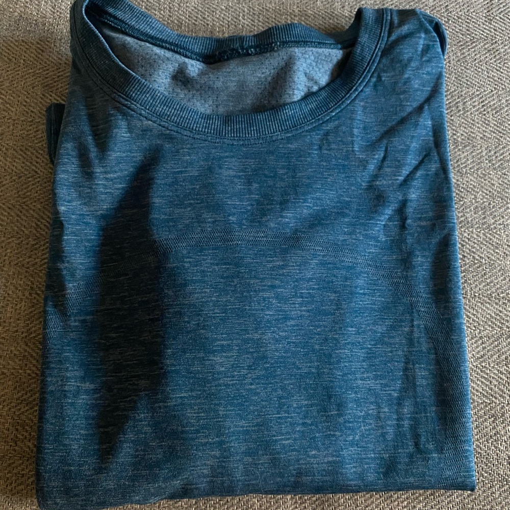 Lululemon LS shirt